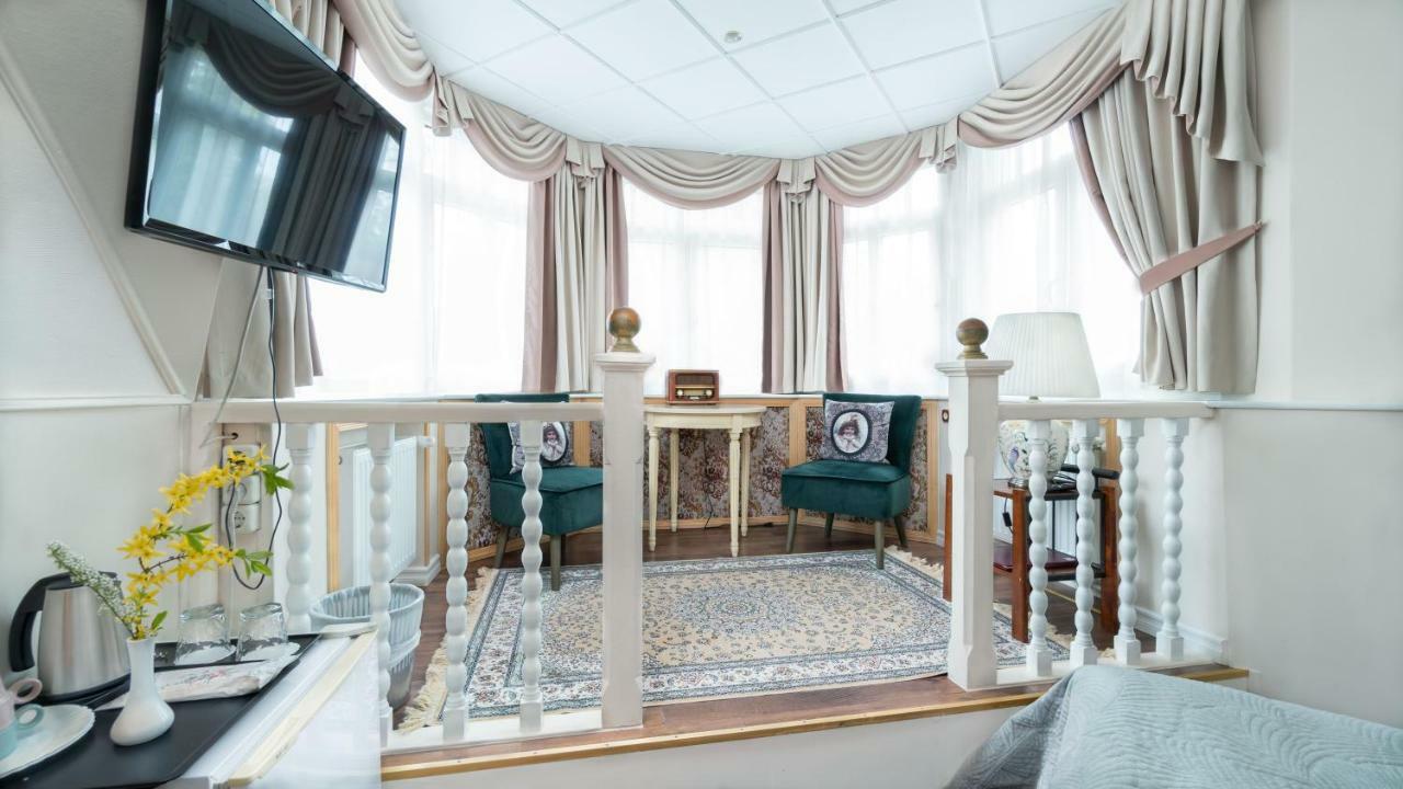 Parus Boutique Hotel Jurmala Exterior photo