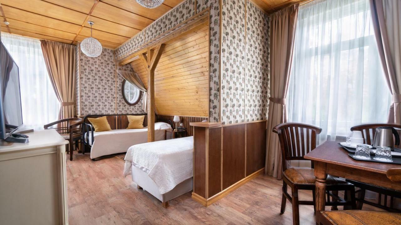 Parus Boutique Hotel Jurmala Exterior photo